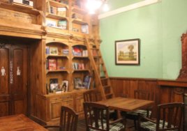 Wilson's Chamber doubles up as a breakfast room in the mornings and an activity-cum-reading room-cum-meeting room for the rest of the time. That ladder though - it had me climbing it to check out the books on the upper shelves.